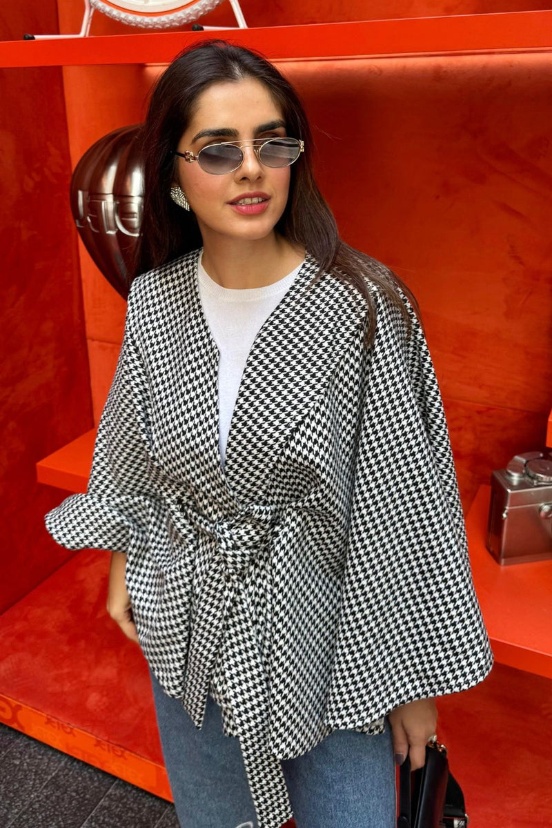 Sharnamli In Our Anouk Black and White Herringbone Cape